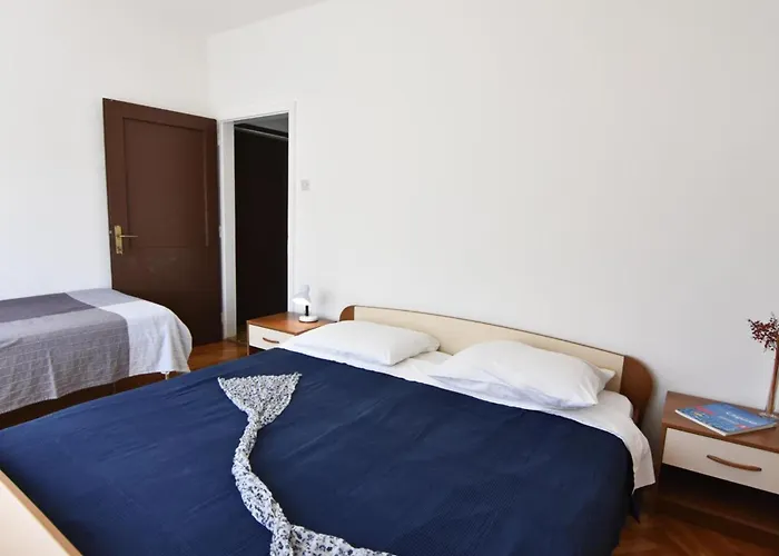 Quiet With Terrace *