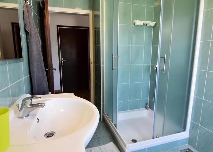 Quiet With Terrace *