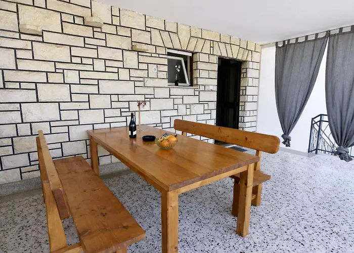 Quiet With Terrace Apartamento